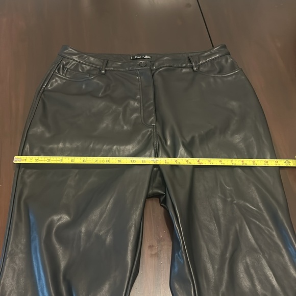 DEX Faux Leather High Waisted Straight Leg Cropped Black Pants Sz 1X - Picture 17 of 17